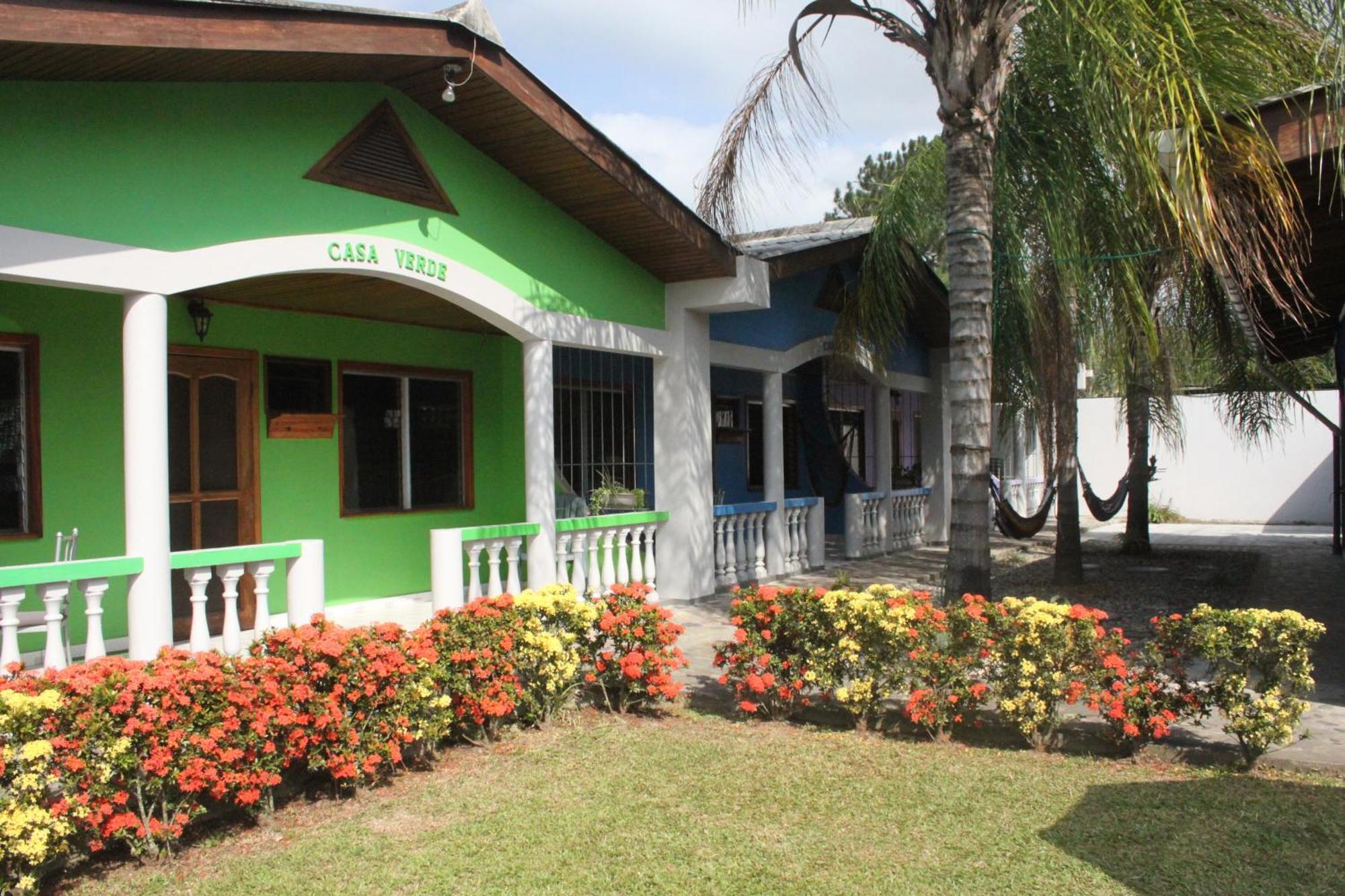 Rainbow Village La Ceiba Exterior photo